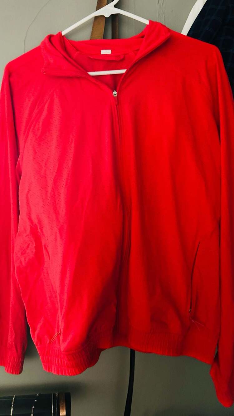 Lululemon Lightweight Full Zip Hoodie Size 10 Red. Pc 119